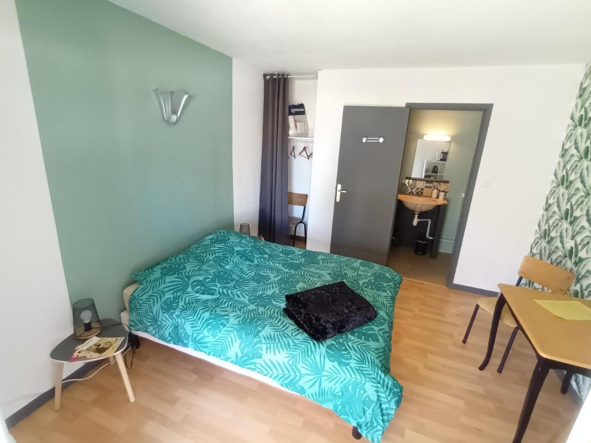 Saint-Illide Le Miraillet, Chambre Hote المظهر الخارجي الصورة